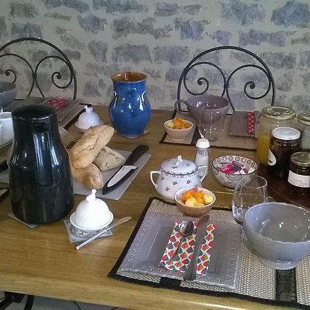 Au Rendez Vous De L'Auxois B&B Essey Exterior foto