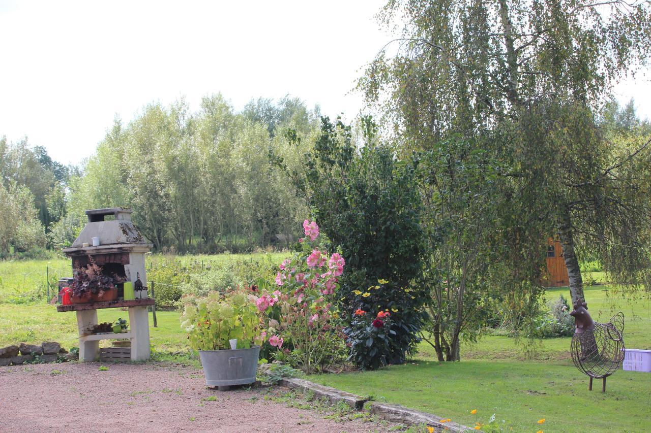 Au Rendez Vous De L'Auxois B&B Essey Cameră foto